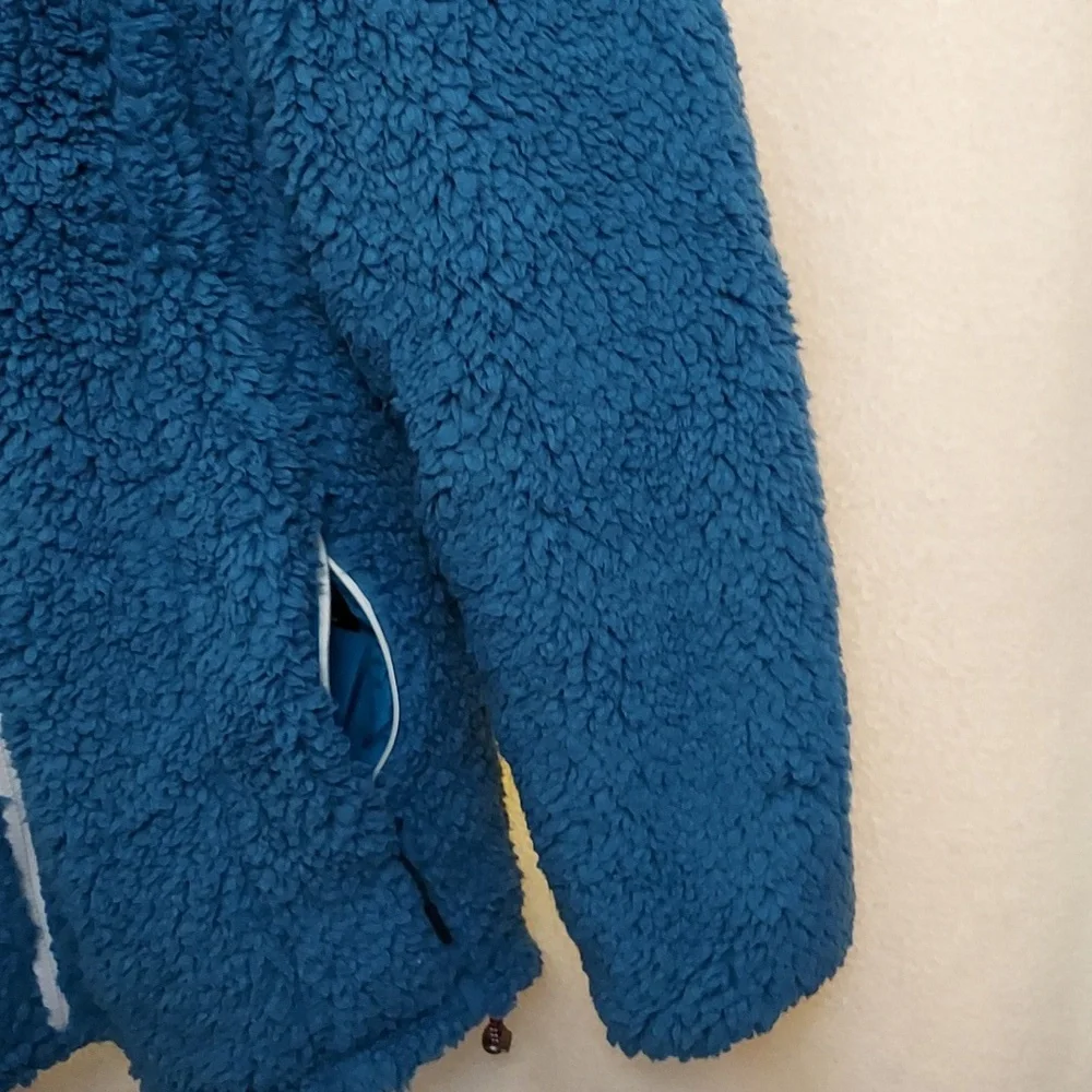 Be Boundless Reversible Jacket - Picture 3 of 16